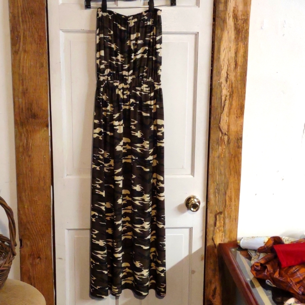 New  Julie Maxi dress Camouflage size S/M